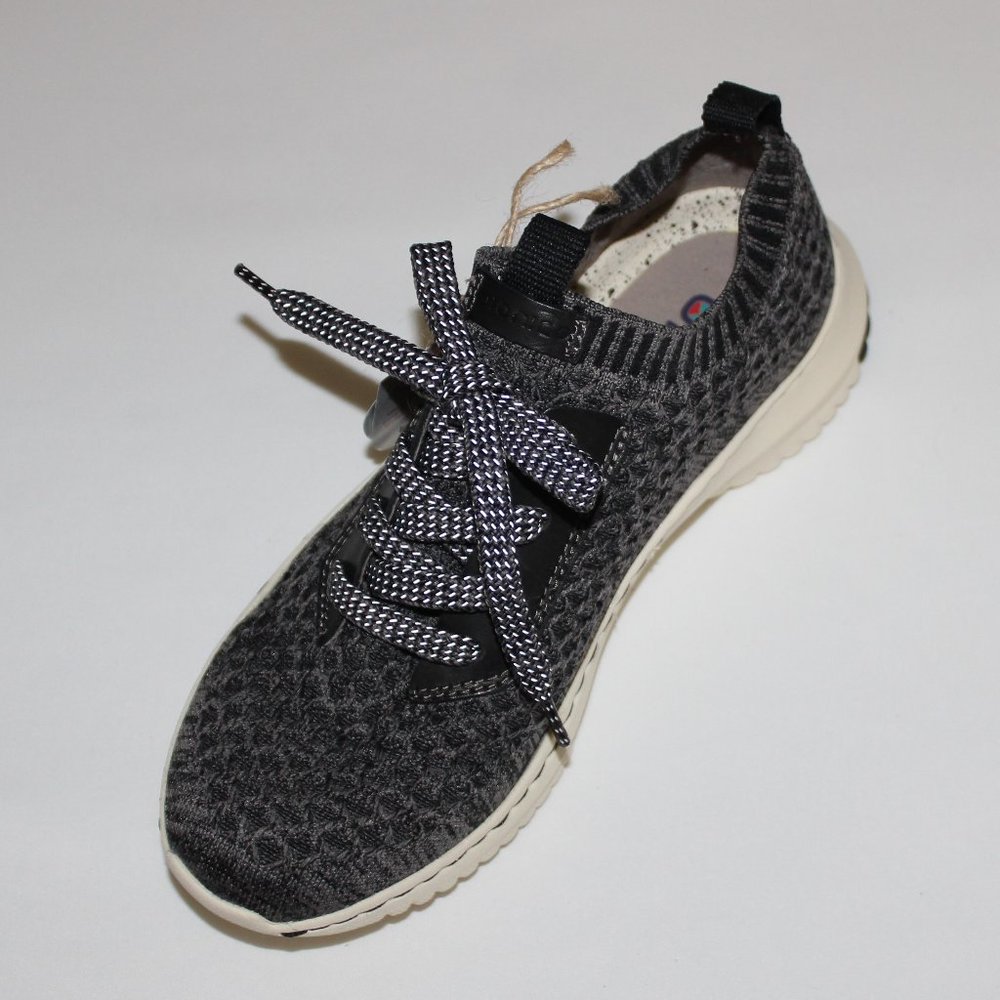 BIONICA WOMEN'S ONIE GREY/BLACK SNEAKERS